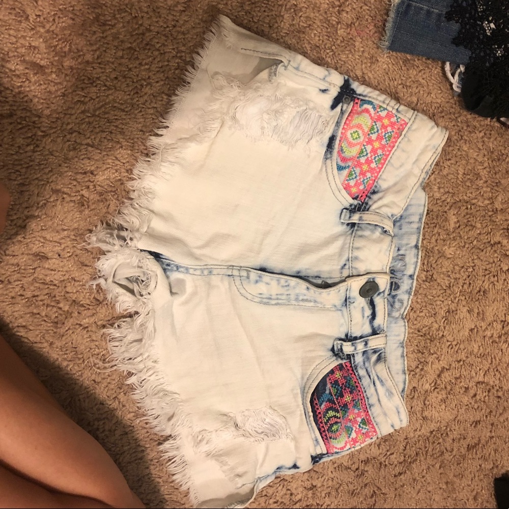 High wasted Jean shorts